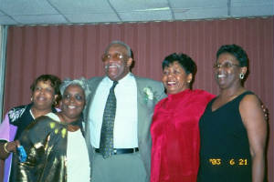 35thhd/MrChubbandLinda35th.jpg